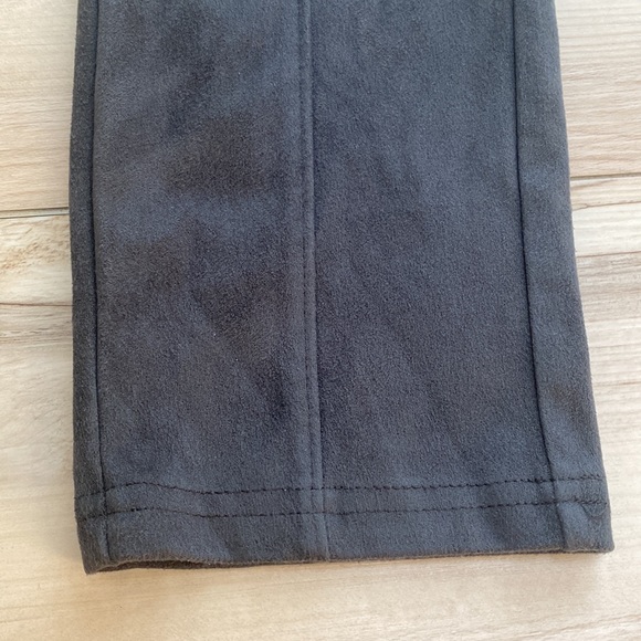 Seven 7 Womens Large Pull On Grey Leggings. Texture. So soft. These are adorable - Picture 3 of 8